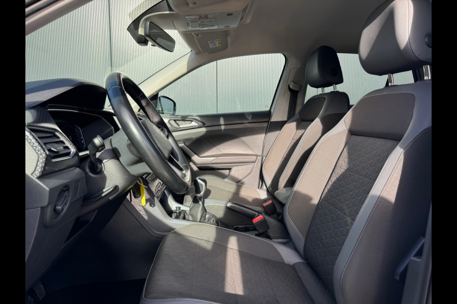 Volkswagen T-Cross 1.0 TSI Style * Carplay * Side Assist * Led * Adaptieve Cruise Control *