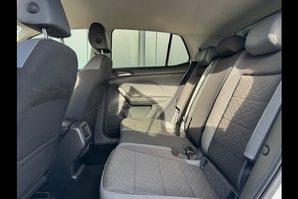 Volkswagen T-Cross 1.0 TSI Style * Carplay * Side Assist * Led * Adaptieve Cruise Control *