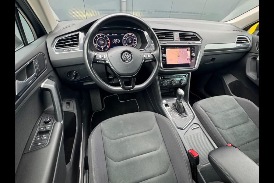 Volkswagen Tiguan 1.4 TSI Automaat R-Line * Led Plus * Camera * Stoelverwarming * Adaptieve Cruise Control *
