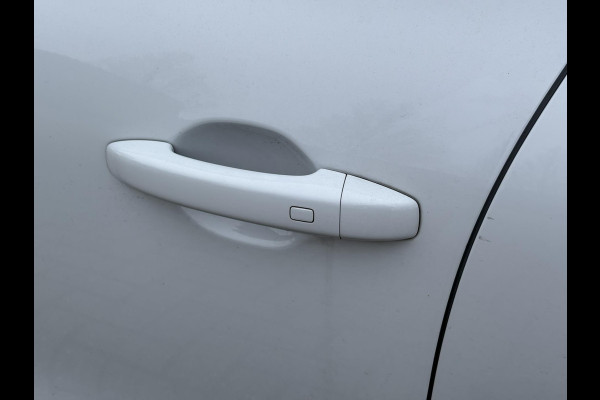 Renault Clio 1.6 E-Tech Hybrid 140 Intens | Apple Carplay/Android Auto, Camera, Cruise, Climate | Dealeronderhouden | NAP |