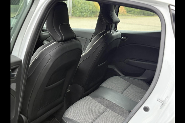 Renault Clio 1.6 E-Tech Hybrid 140 Intens | Apple Carplay/Android Auto, Camera, Cruise, Climate | Dealeronderhouden | NAP |