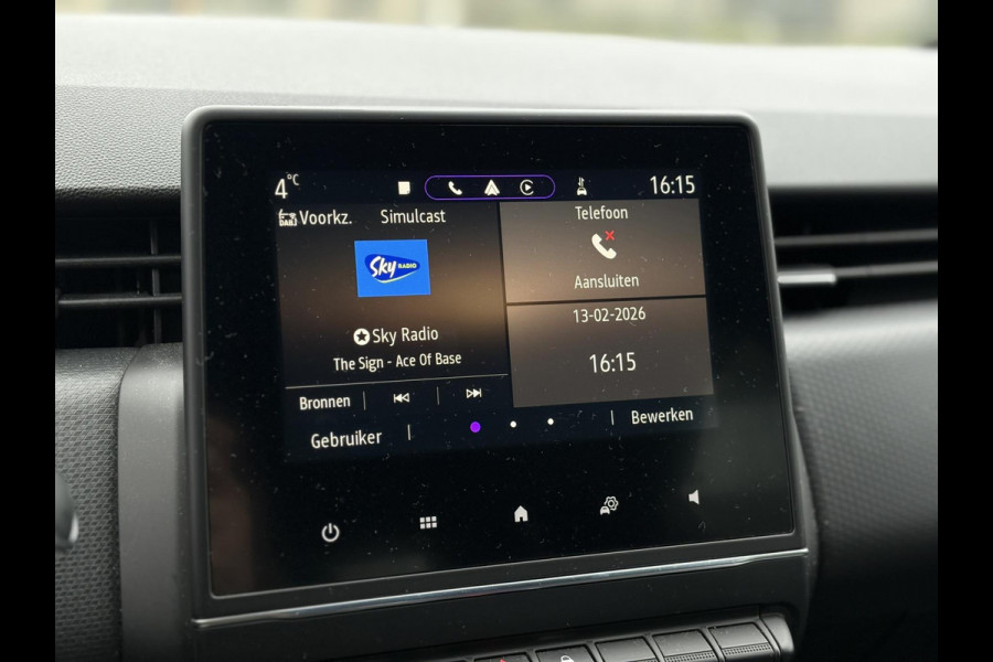 Renault Clio 1.6 E-Tech Hybrid 140 Intens | Apple Carplay/Android Auto, Camera, Cruise, Climate | Dealeronderhouden | NAP |