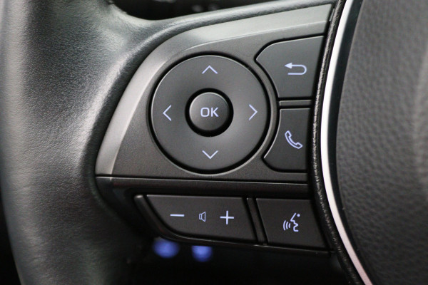 Toyota Corolla 1.8 Hybrid Business Plus ACC, Keyless, Camera, Apple Carplay, Stoel-/Stuuverw., 17"