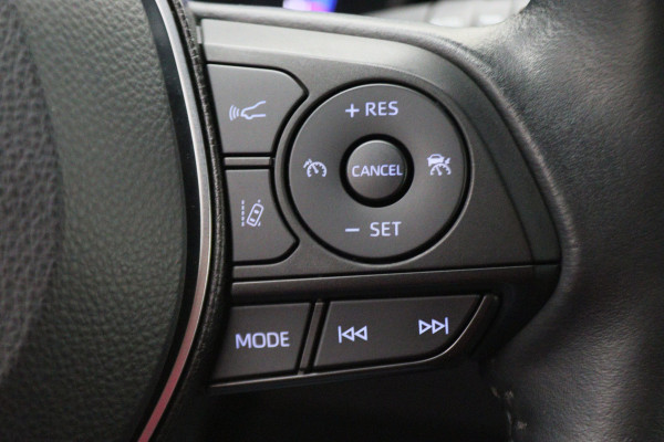 Toyota Corolla 1.8 Hybrid Business Plus ACC, Keyless, Camera, Apple Carplay, Stoel-/Stuuverw., 17"