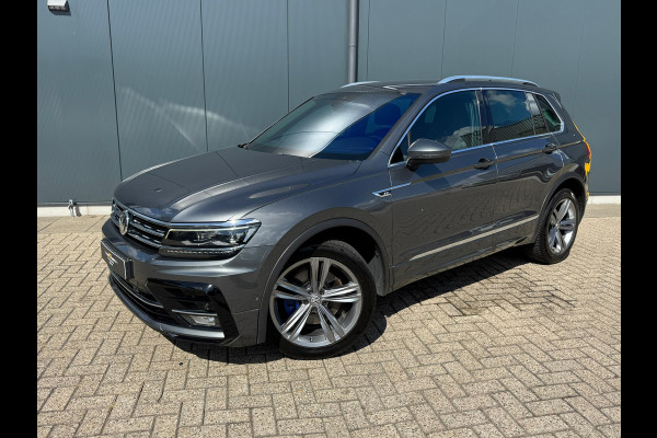 Volkswagen Tiguan 2.0 TSI 4Motion Highline R-Line * Panorama * Dynaudio * Side Assist *
