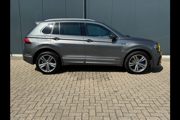 Volkswagen Tiguan 2.0 TSI 4Motion Highline R-Line * Panorama * Dynaudio * Side Assist *