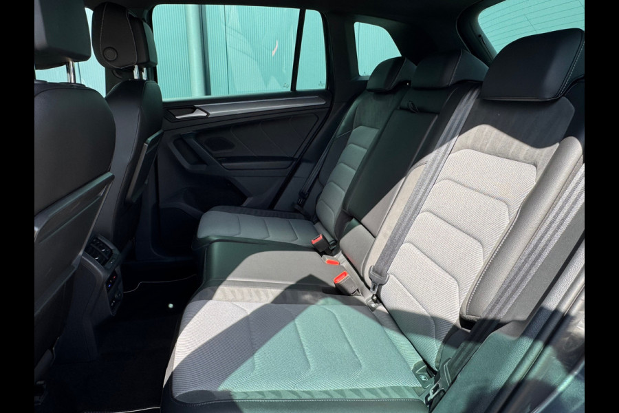 Volkswagen Tiguan 2.0 TSI 4Motion Highline R-Line * Panorama * Dynaudio * Side Assist *