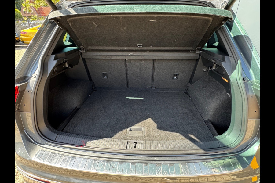 Volkswagen Tiguan 2.0 TSI 4Motion Highline R-Line * Panorama * Dynaudio * Side Assist *