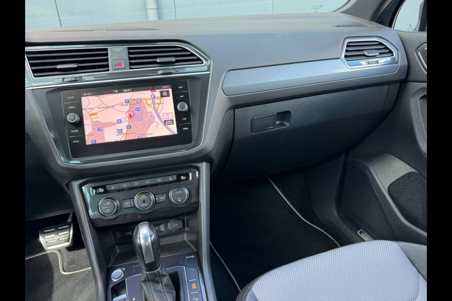 Volkswagen Tiguan 2.0 TSI 4Motion Highline R-Line * Panorama * Dynaudio * Side Assist *