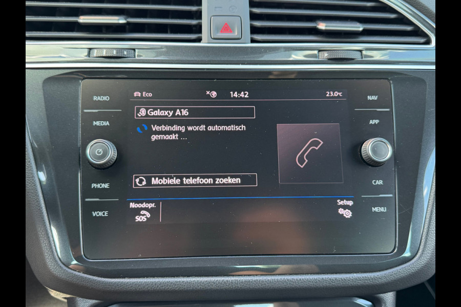 Volkswagen Tiguan 2.0 TSI 4Motion Highline R-Line * Panorama * Dynaudio * Side Assist *