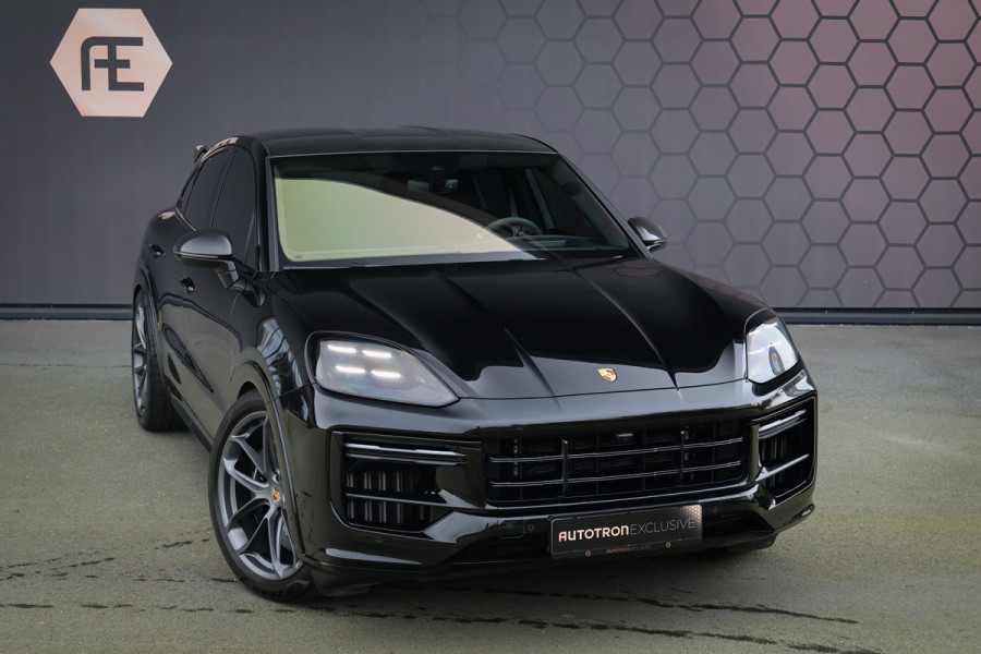 Porsche Cayenne Coupé Turbo E-Hybrid met GT Pakket | KERAMISCH | 360 CAMERA | STOELVERWARMING | STUURVERWARMING | CARBON IN & EXTERIEUR | SUEDE HEMEL