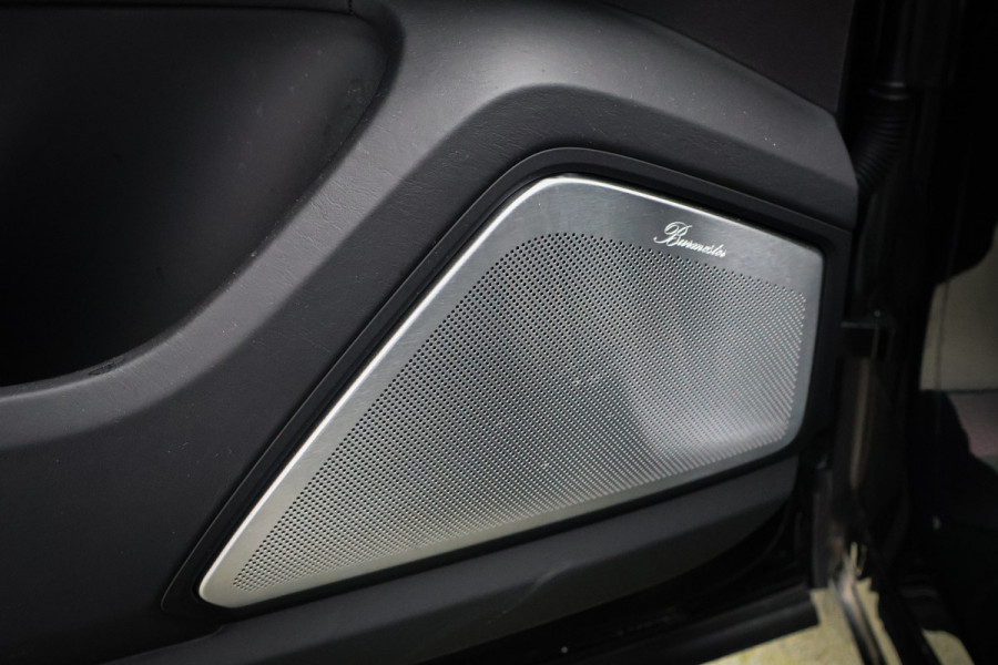 Porsche Cayenne Coupé Turbo E-Hybrid met GT Pakket | KERAMISCH | 360 CAMERA | STOELVERWARMING | STUURVERWARMING | CARBON IN & EXTERIEUR | SUEDE HEMEL