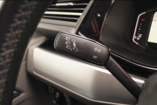 Volkswagen Transporter 2.0 TDI 150pk DSG L1-H1 Bulli -DIGI-NAVI-PDC-TREKHAAK-