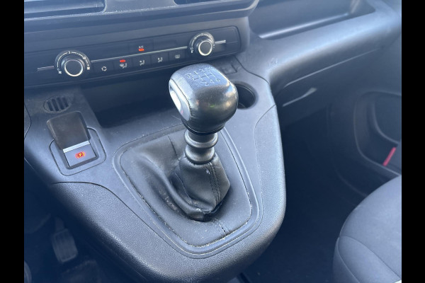 Citroën Berlingo 1.2 PureTech Live  Ruimtewonder | 5 échte stoelen | trekhaak | navigatie