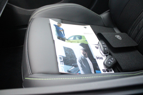 Peugeot 308 1.6 Plug-in Hybrid 225PK GT | ELEKTRISCH BEDIENBARE BESTUURDERSSTOEL MET GEHEUGENFUNCTIE | VOORSTOELEN MET VERWARMING EN MASSAGE FUNCTIE | 360° CAMERA | PARKEERSENSOREN VOOR + ACHTER | NAVIGATIE | DRAADLOZE APPLE CARPLAY/ANDROID AUTO | DAB+ RADIO | DODEHOEK DETECTIE | ADAPTIVE CRUISE CONTROL | KEYLESS ENTRY/START | 18" LICHTEMETALEN VELGEN |