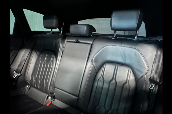 CUPRA Leon Sportstourer 1.4 e-Hybrid 245 VZ | PANO | KAMELEON FOLIE | KUIPSTOELEN | AMBIANCE