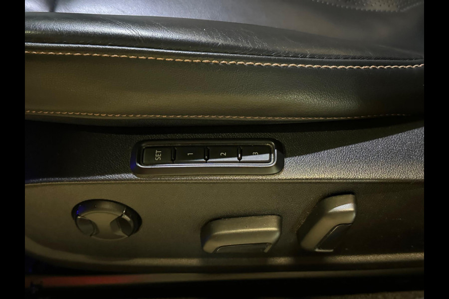 CUPRA Leon Sportstourer 1.4 e-Hybrid 245 VZ | PANO | KAMELEON FOLIE | KUIPSTOELEN | AMBIANCE