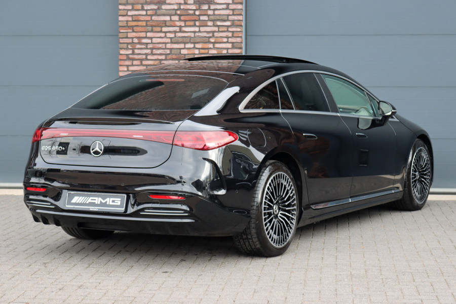 Mercedes-Benz EQS 450+ AMG Line 118 kWh | Facelift | Hyperscreen | Airmatic | Achterasbesturing | Distronic+ | HUD | Verwarmd Stuurwiel | Massage | Stoelventilatie | Digital Light | Panoramadak | Trekhaak |