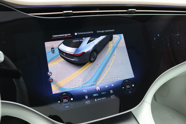 Mercedes-Benz EQS 450+ AMG Line 118 kWh | Facelift | Hyperscreen | Airmatic | Achterasbesturing | Distronic+ | HUD | Verwarmd Stuurwiel | Massage | Stoelventilatie | Digital Light | Panoramadak | Trekhaak |