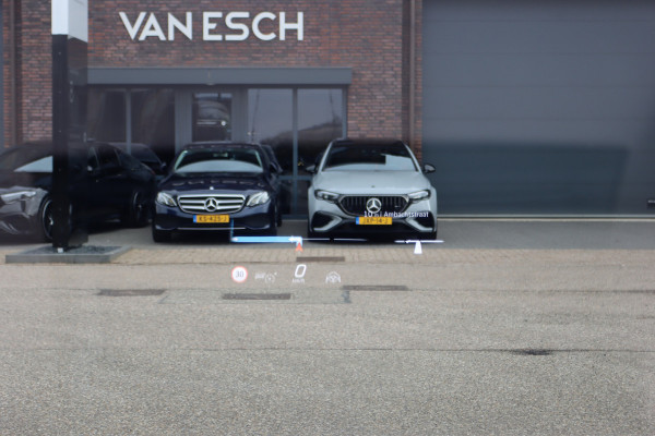 Mercedes-Benz EQS 450+ AMG Line 118 kWh | Facelift | Hyperscreen | Airmatic | Achterasbesturing | Distronic+ | HUD | Verwarmd Stuurwiel | Massage | Stoelventilatie | Digital Light | Panoramadak | Trekhaak |