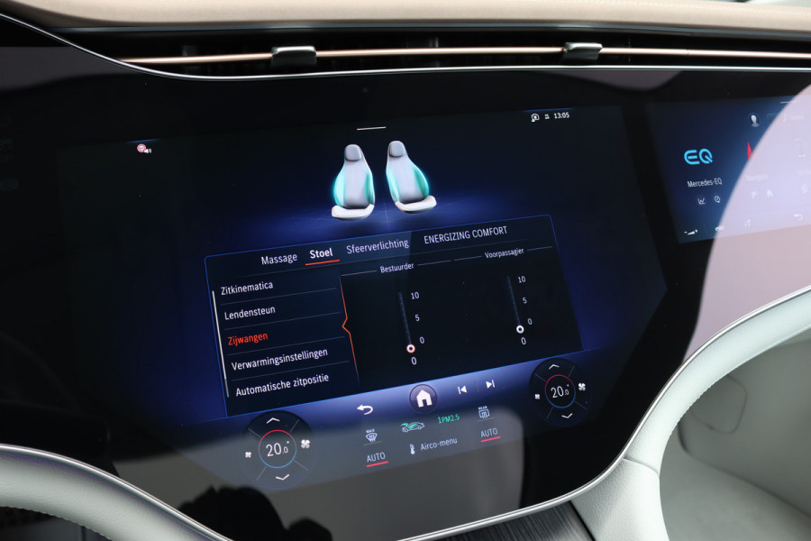 Mercedes-Benz EQS 450+ AMG Line 118 kWh | Facelift | Hyperscreen | Airmatic | Achterasbesturing | Distronic+ | HUD | Verwarmd Stuurwiel | Massage | Stoelventilatie | Digital Light | Panoramadak | Trekhaak |