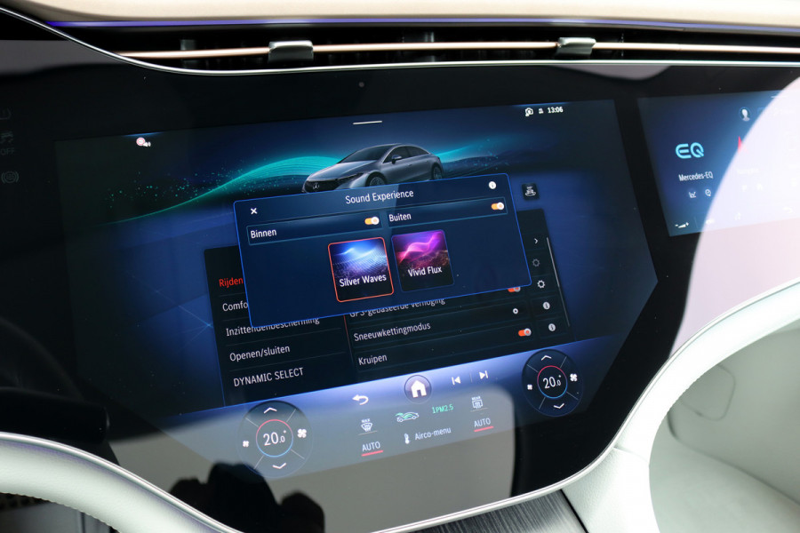 Mercedes-Benz EQS 450+ AMG Line 118 kWh | Facelift | Hyperscreen | Airmatic | Achterasbesturing | Distronic+ | HUD | Verwarmd Stuurwiel | Massage | Stoelventilatie | Digital Light | Panoramadak | Trekhaak |