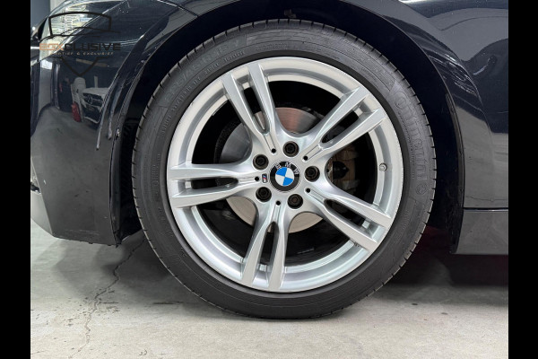 BMW 3 Serie Touring 318i M Sport Pano/Virtual/M Pakket