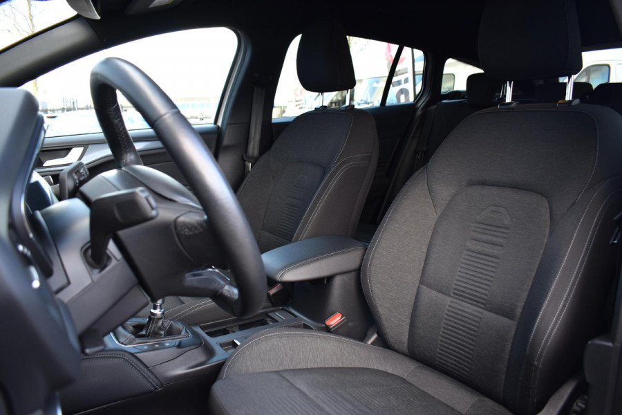 Ford FOCUS Wagon Wagon 1.0 EcoBoost Active Business | Stuur- en Stoelverw. | Apple CarPlay | ACC | B&O