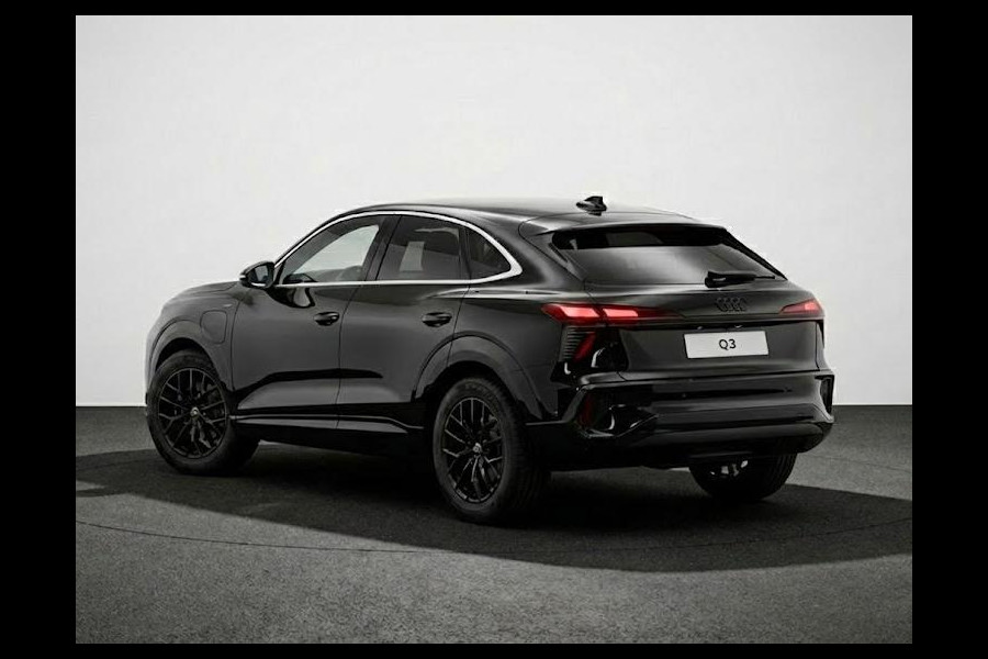Audi Q3 Sportback Advanced edition e-hybrid 272 pk | Techniek pakket | Ambiente verlichting | Bagagenet | Privacy glas |