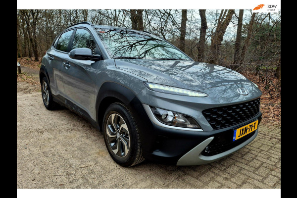 Hyundai Kona 1.6 GDI HEV Comfort . Camera . Apple carplay