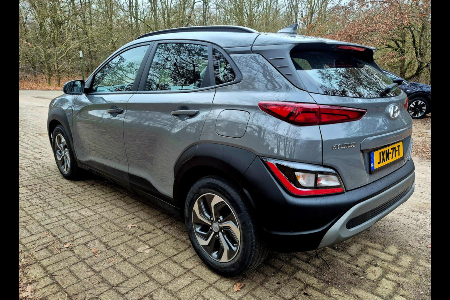 Hyundai Kona 1.6 GDI HEV Comfort . Camera . Apple carplay