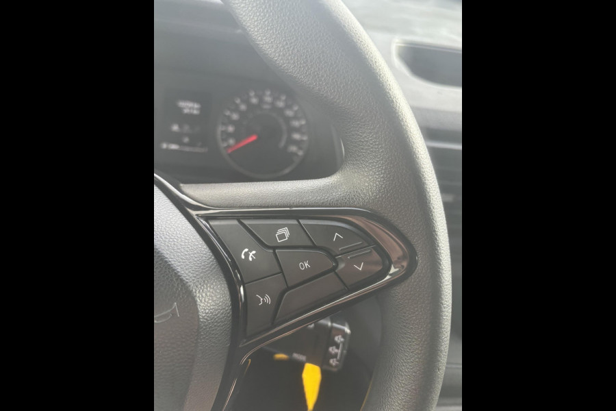 Renault Trafic 2.0 dCi 130 T30 L2H1 Comfort*CRUISE*TEL*A/C*3PERS*