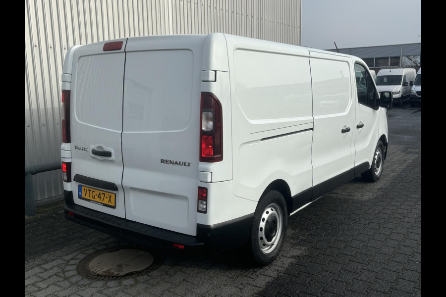 Renault Trafic 2.0 dCi 130 T30 L2H1 Comfort*CRUISE*TEL*A/C*3PERS*