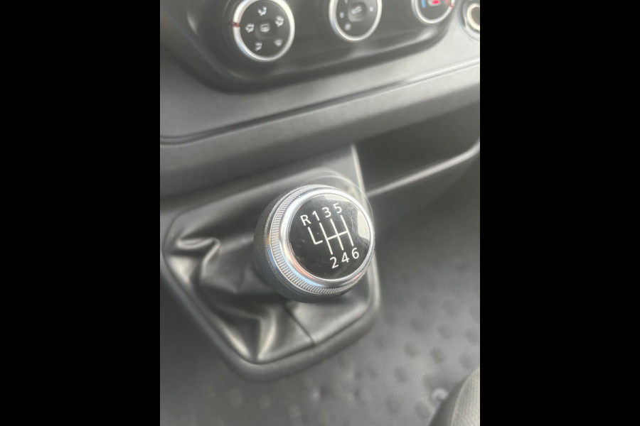 Renault Trafic 2.0 dCi 130 T30 L2H1 Comfort*CRUISE*TEL*A/C*3PERS*