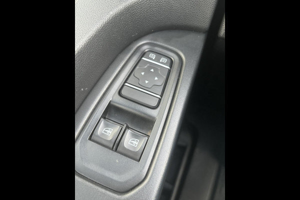 Renault Trafic 2.0 dCi 130 T30 L2H1 Comfort*CRUISE*TEL*A/C*3PERS*