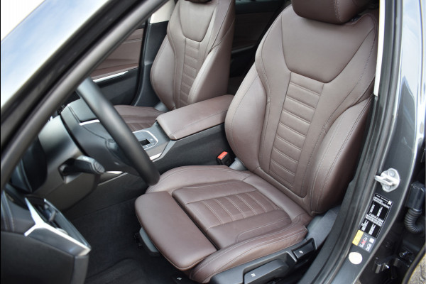 BMW 3 Serie Touring 330e xDrive 292 Pk Pano Navi Keyless Vol Leder Bruin Laser Koplampen 19 Inch