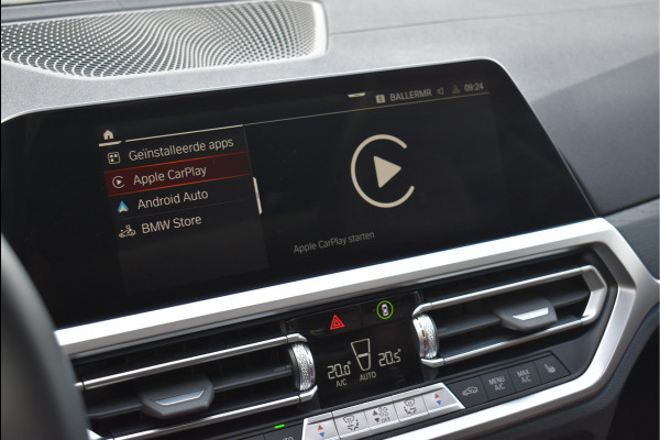 BMW 3 Serie Touring 330e xDrive 292 Pk Pano Navi Keyless Vol Leder Bruin Laser Koplampen 19 Inch