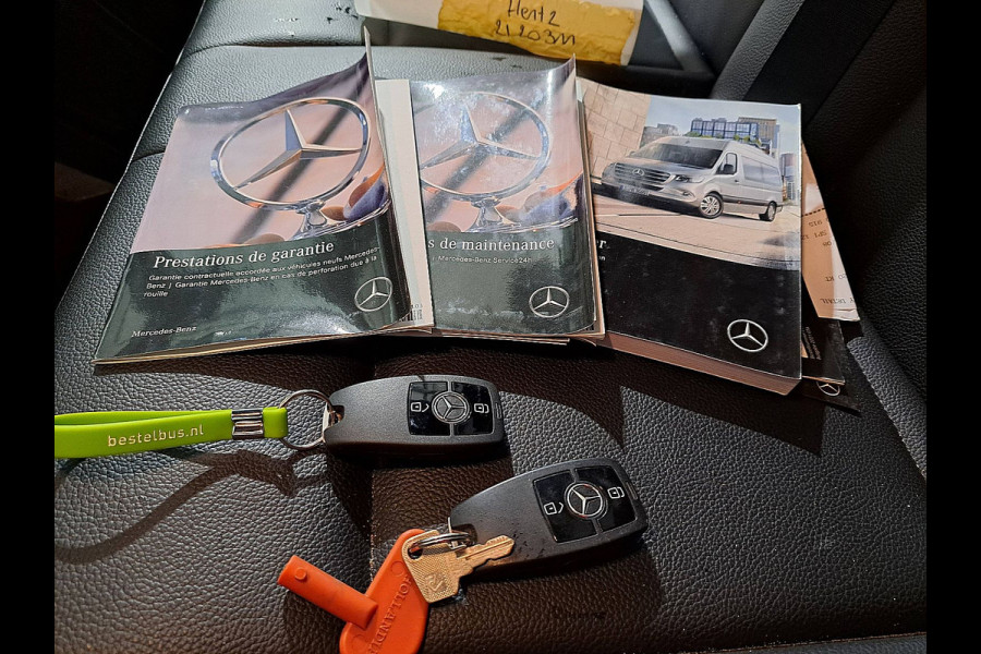 Mercedes-Benz Sprinter 316 2.2 CDI Bakwagen Laadklep Airco Spoiler Zijdeur CruiseControl 163Pk 3-Zits/ Leer Euro6!