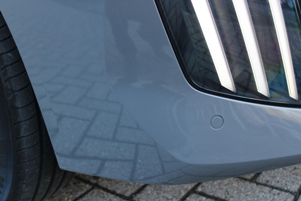 Peugeot e-208 EV ALLURE 156PK 51 kWh | WARMTEPOMP | 3-FASE! | NAVIGATIE | DRAADLOZE APPLE CARPLAY/ANDROID AUTO | DODEHOEK DETECTIE | CAMERA VOOR + ACHTER | ADAPTIVE CRUISE CONTROL | CLIMATE CONTROL |