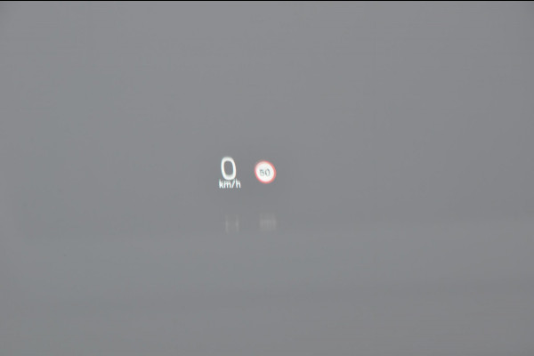 Volvo XC60 T8 390PK Automaat Recharge AWD R-Design / Adaptieve cruise control/ BLIS/ Panoramadak/ Trekhaak/ Head up display/ 360 camera/ Parkeersensoren/ Stoel en stuurwielverwarming