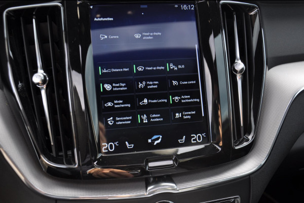 Volvo XC60 T8 390PK Automaat Recharge AWD R-Design / Adaptieve cruise control/ BLIS/ Panoramadak/ Trekhaak/ Head up display/ 360 camera/ Parkeersensoren/ Stoel en stuurwielverwarming