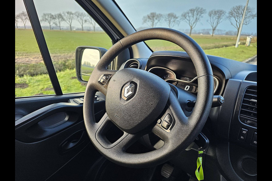 Renault Trafic 2.0 145PK L1H1 2xZijdeur 145Pk Airco Euro6 NAP Camera Navi ECC Oh-Historie!