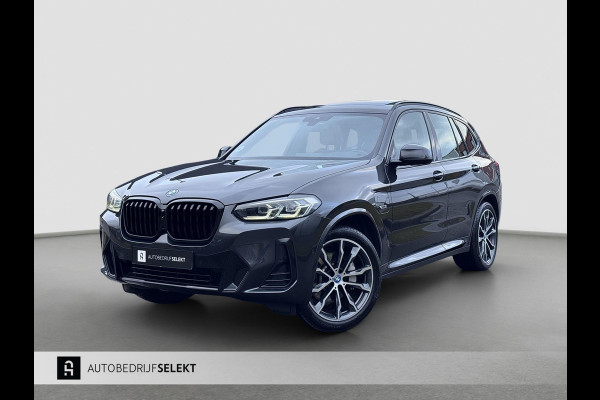 BMW X3 XDrive30e M-Sport | Pano | Elektrische stoelen | Trekhaak | Sfeerverlichting | Keyless | Carplay | Dealer onderhouden