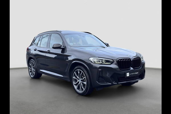 BMW X3 XDrive30e M-Sport | Pano | Elektrische stoelen | Trekhaak | Sfeerverlichting | Keyless | Carplay | Dealer onderhouden