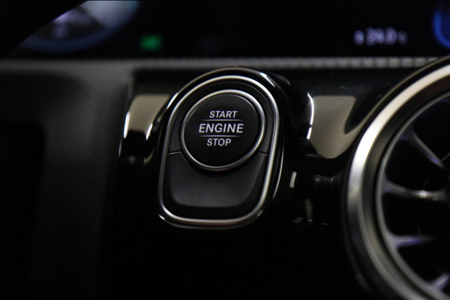 Mercedes-Benz CLA-Klasse 250 e AMG Limited NAP/PANO/CARPLAY/CAM/ACC/MEMORY/VOL