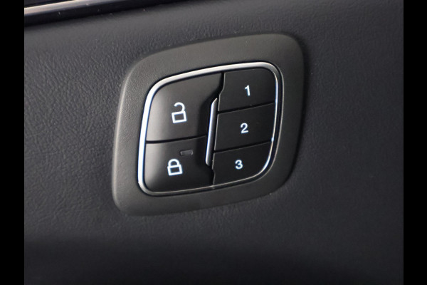 Ford Mustang Mach-E Black Edition RWD 75 kWh | SOH 93% | Bang&Olufsen Audio | 360° camera | Stuur-/Stoelverwarming | Dodehoek detectie