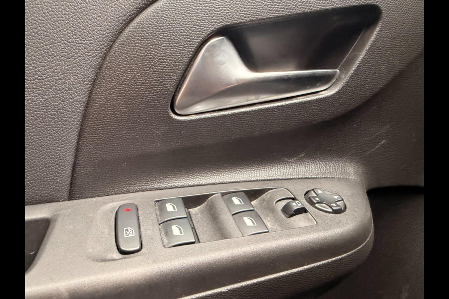 Opel Corsa 1.2 Turbo S . Automaat Virtualcockpit Carplay Stoelverw Camera Cruise Clima Distributier verv