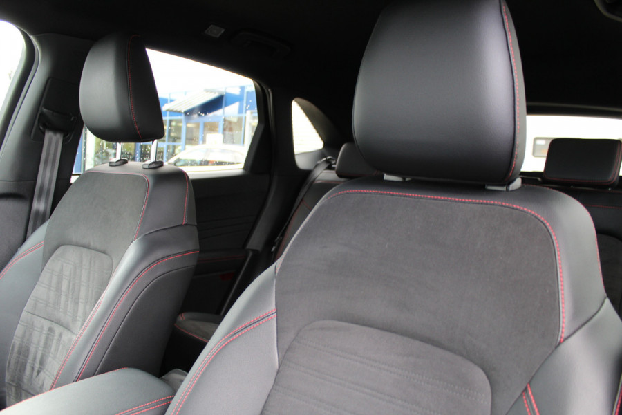 Ford Kuga 2.5 PHEV ST-Line X | Trekhaak | B&O | BLIS | Head up | Winterpack