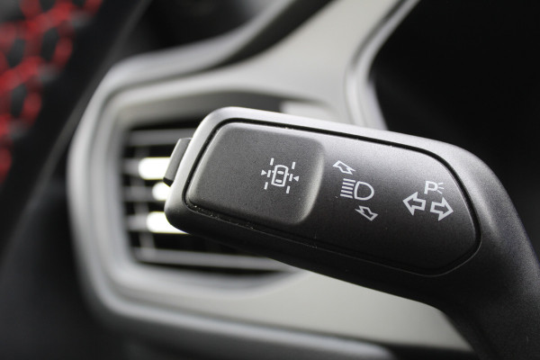 Ford Kuga 2.5 PHEV ST-Line X | Trekhaak | B&O | BLIS | Head up | Winterpack