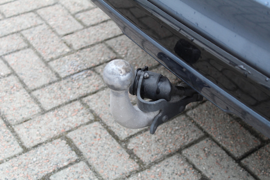 Ford Kuga 2.5 PHEV ST-Line X | Trekhaak | B&O | BLIS | Head up | Winterpack